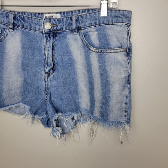 William Rast Perfect Shorts Cut Off Jean Short 30 - Picture 5 of 11